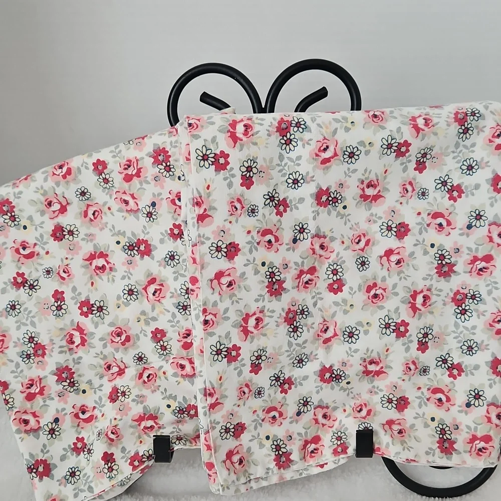 Wamsutta Vintage Floral Pinks Red Cottagecore Cotton Standard Pillow Shams